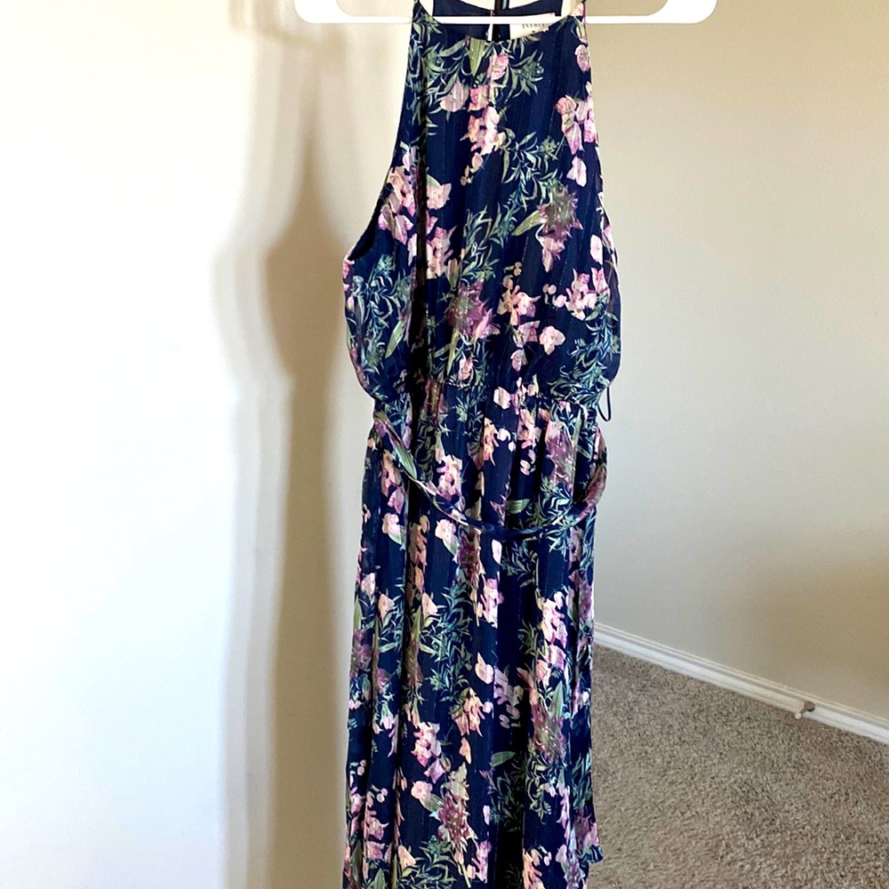 In pristine condition. Worn once in a party. Looks brand new